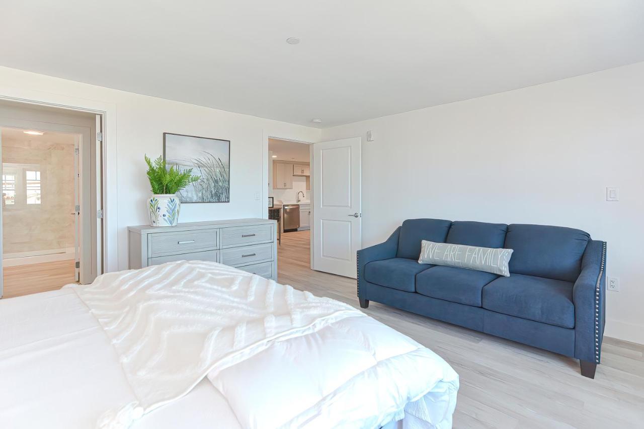 Downtown Plymouth Waterfront Luxury Condos Exteriör bild